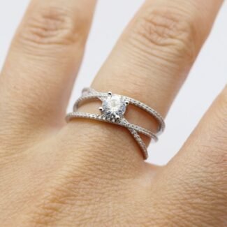 Sidabrinis žiedas su Cirkoniu