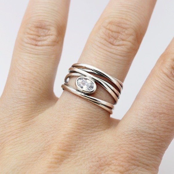 Sidabrinis žiedas su Cirkoniu