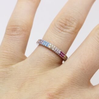 Sidabrinis spalvotas žiedas