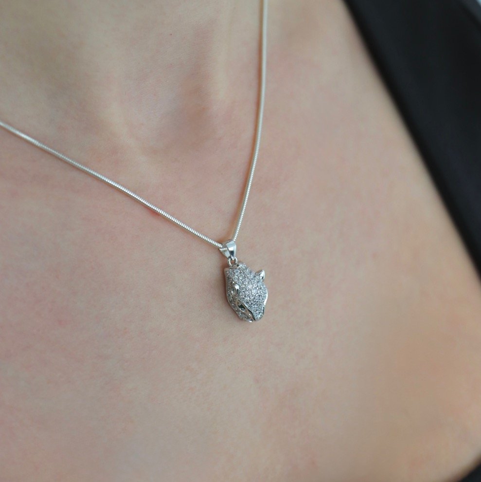 Sidabrinis pakabukas Puma