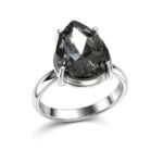 Sidabrinis žiedas su Swarovski kristalu